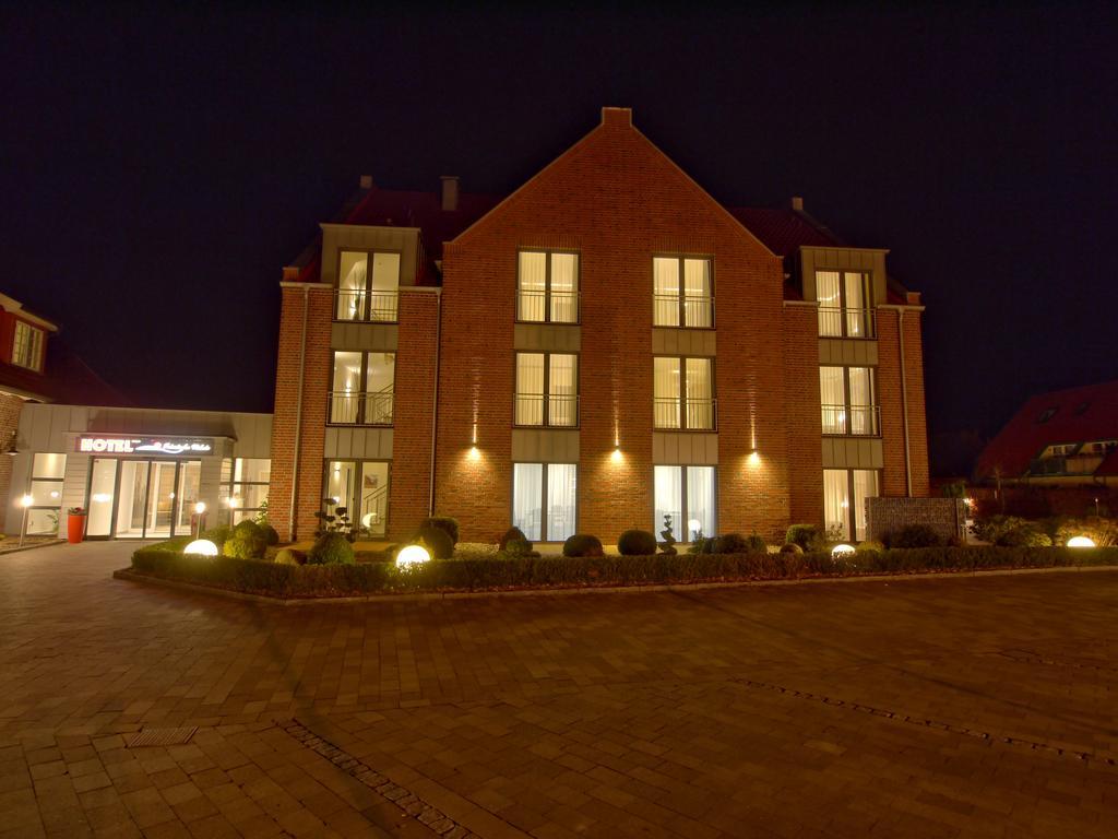 Hotel Friesische Wehde 3*